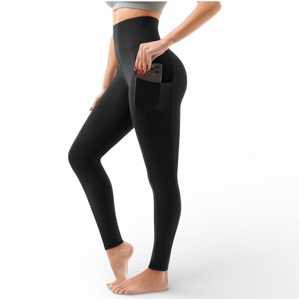 High Waisted Black Leggings L/XL with Pockets Buttery Soft Pants Yoga OC1